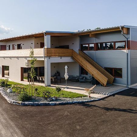 Gober & Freinbichler Weine Von Hand Horitschon Exteriör bild